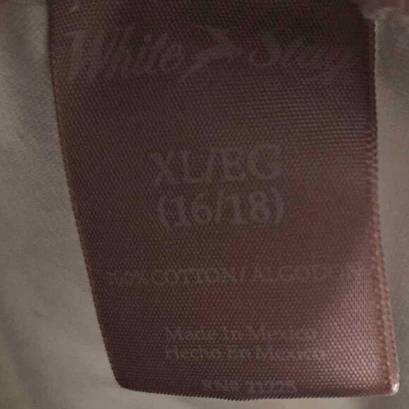 White Stag - Women’s White Cotton Lounge Shorts with Pockets - Picture 2 of 3